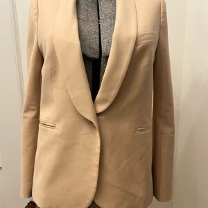 BLUSH FITTED BLAZER